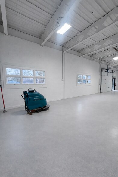 More Photos Of 30 Broad St, Denville Manufacturing For Lease