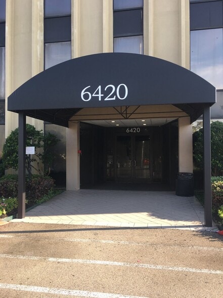 More Photos Of 6420 Richmond Ave, Houston Office For Lease