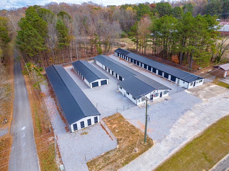 More Photos Of 9582 Heart of Dixie hwy, Arab Self Storage For Sale