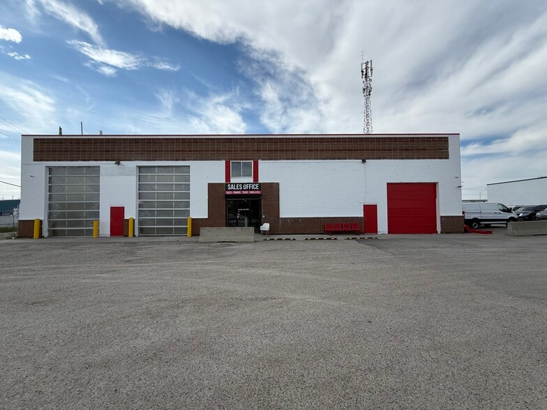 Primary Photo Of 59 East Lake Cres NE, Airdrie Industrial For Sale