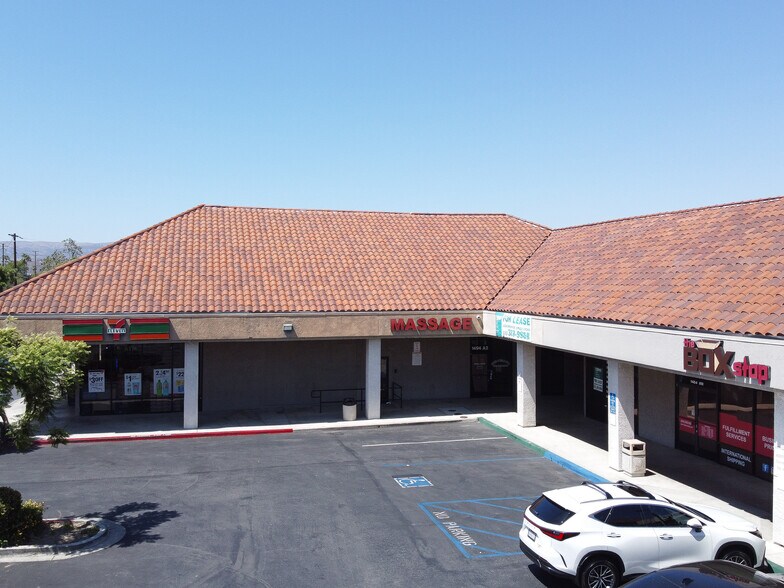 More Photos Of 1424-1494 Madera Rd, Simi Valley Unknown For Lease