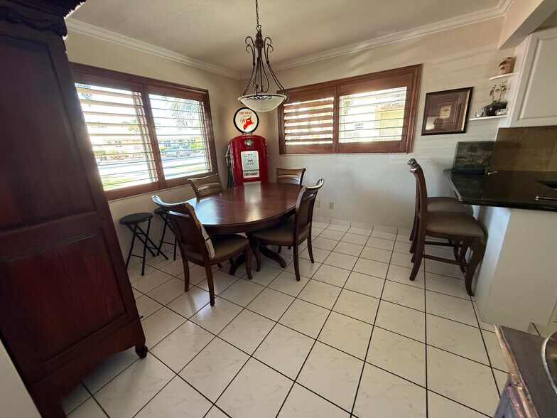 More Photos Of 1743 Rodman St, Hollywood Apartments For Sale