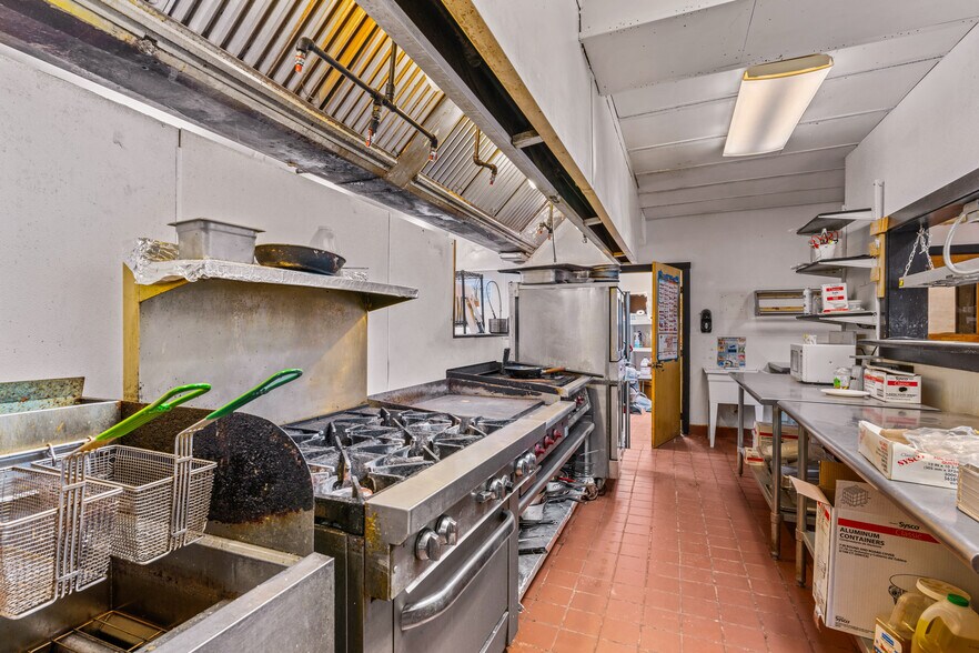 More Photos Of 23 Cuchara Ave E, La Veta Restaurant For Sale