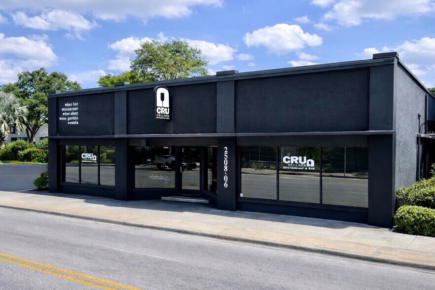 More Photos Of 2506-2510 S Macdill Ave, Tampa Storefront Retail Office For Lease