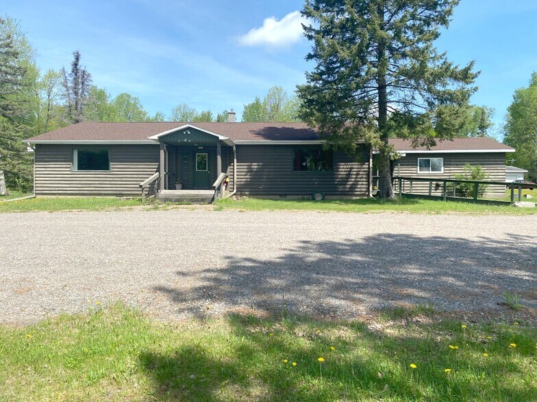 More Photos Of 1640 W US-2, Crystal Falls Restaurant For Lease