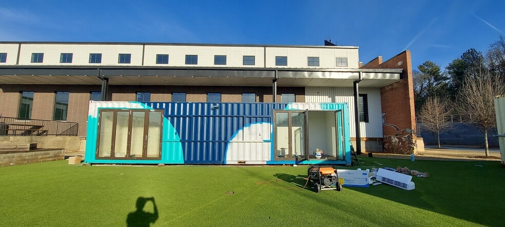 More Photos Of 352 University Ave SW, Atlanta Land For Lease