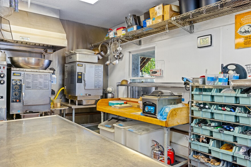 More Photos Of 438 Kessler Loop, Guyton Hospitality For Sale