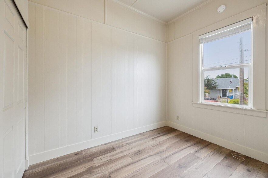 More Photos Of 1820 3rd St, Alameda Apartments For Sale