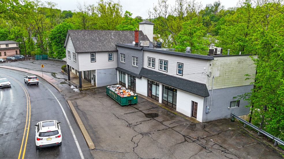 Primary Photo Of 15 Hamburg Tpke, Bloomingdale Office For Sale