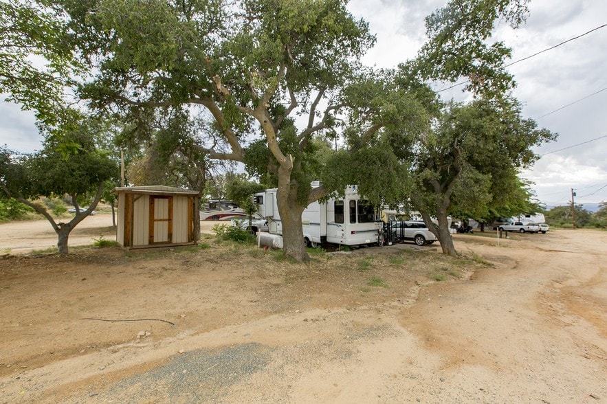 More Photos Of 8355-8365 S Highway 89, Kirkland Trailer Camper Park For Sale