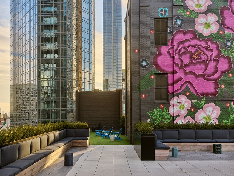 More Photos Of 16 E 34th St, New York Office For Lease