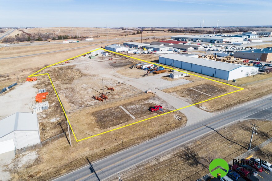 More Photos Of 5700 Arbor Rd, Lincoln Service For Sale