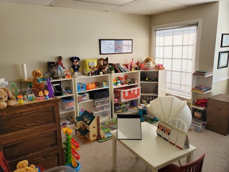 More Photos Of 12777 Valley View St, Garden Grove Medical For Lease