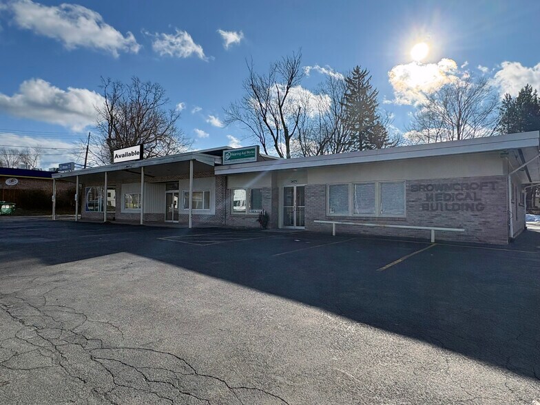 More Photos Of 2481 Browncroft Blvd, Rochester Medical For Lease