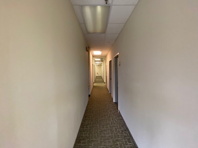 More Photos Of 10501-10553 Battleview Pky, Manassas Light Distribution For Lease