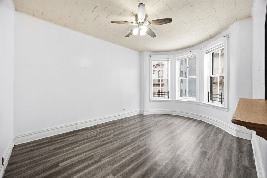 More Photos Of 6067 Putnam Ave, Ridgewood Apartments For Sale