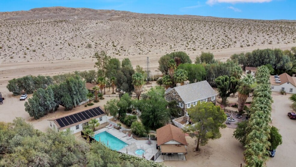 More Photos Of 74744 Joe Davis Dr, Twentynine Palms Hotel For Sale