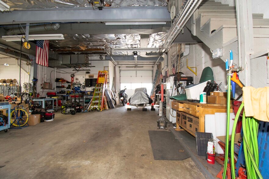 More Photos Of 940 Eddystone Ave, Eddystone Warehouse For Sale