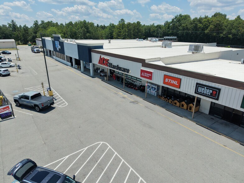 More Photos Of 601 N Main St, New Ellenton Unknown For Lease