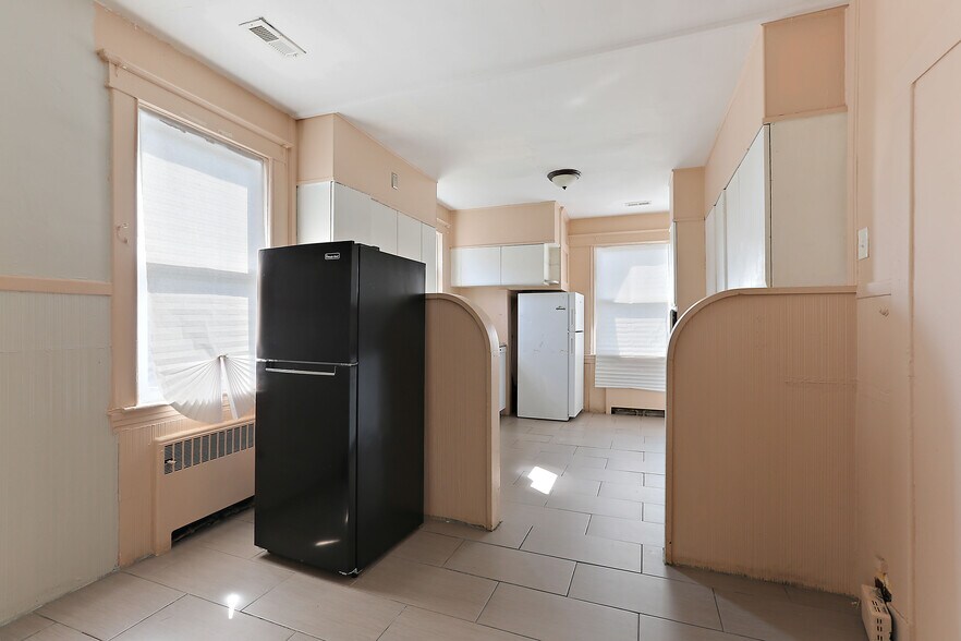 More Photos Of 2519 Liberty Heights Ave, Baltimore Apartments For Sale