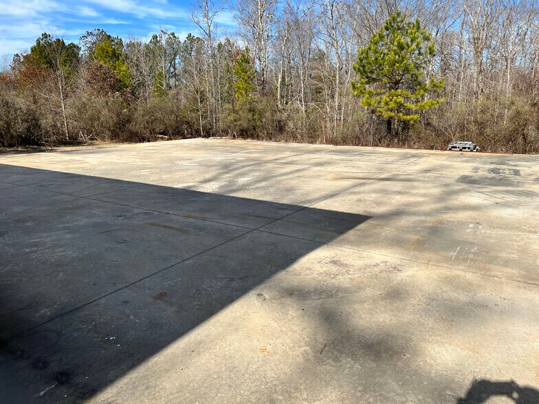 More Photos Of 180 Screech Owl Rd, Moncure Distribution For Lease