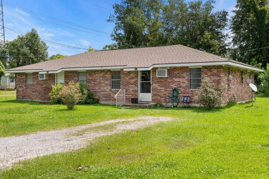 More Photos Of 902 Shady Ln, DeQuincy Apartments For Sale