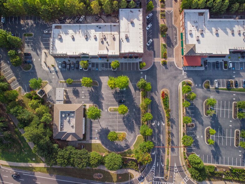 More Photos Of 11030 Medlock Bridge Rd, Duluth Unknown For Sale