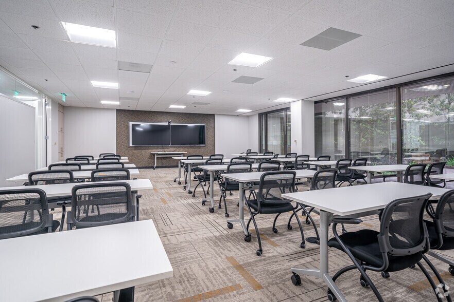 Photo of 7th Floor Ste 700