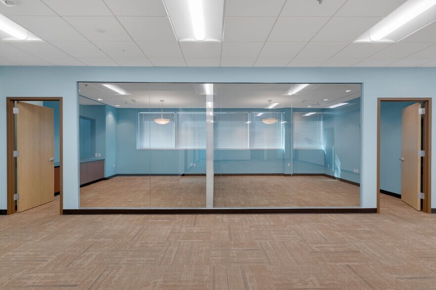 More Photos Of 10021 Balls Ford Rd, Manassas Office For Lease
