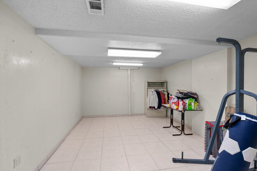 More Photos Of , El Paso Office For Sale