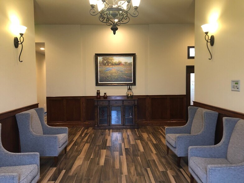 More Photos Of 4315 Windsor Centre Trl, Flower Mound Office For Lease