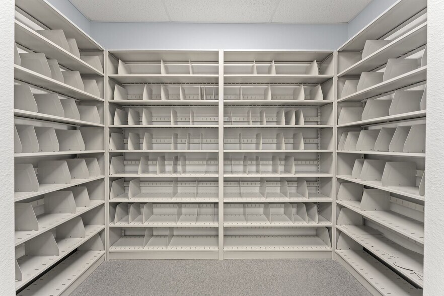 More Photos Of 2836 Enterprise Rd, DeBary Medical For Sale