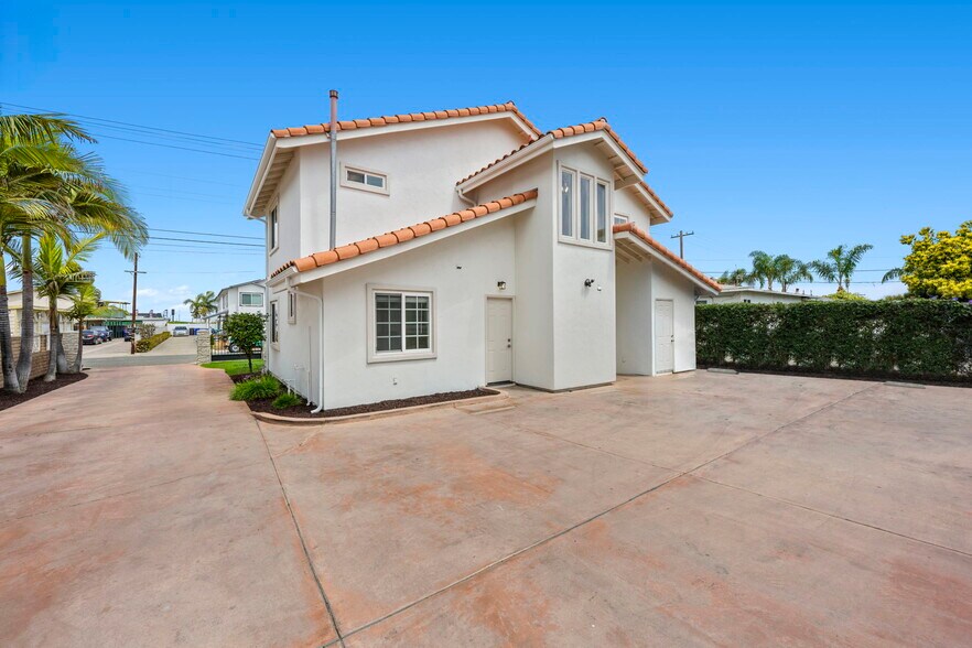 More Photos Of 1749 Dahlia Ave, San Diego Apartments For Sale