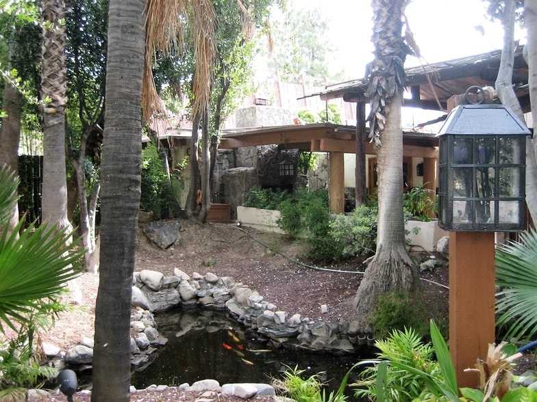 More Photos Of 670 Kendall Dr, San Bernardino Restaurant For Sale