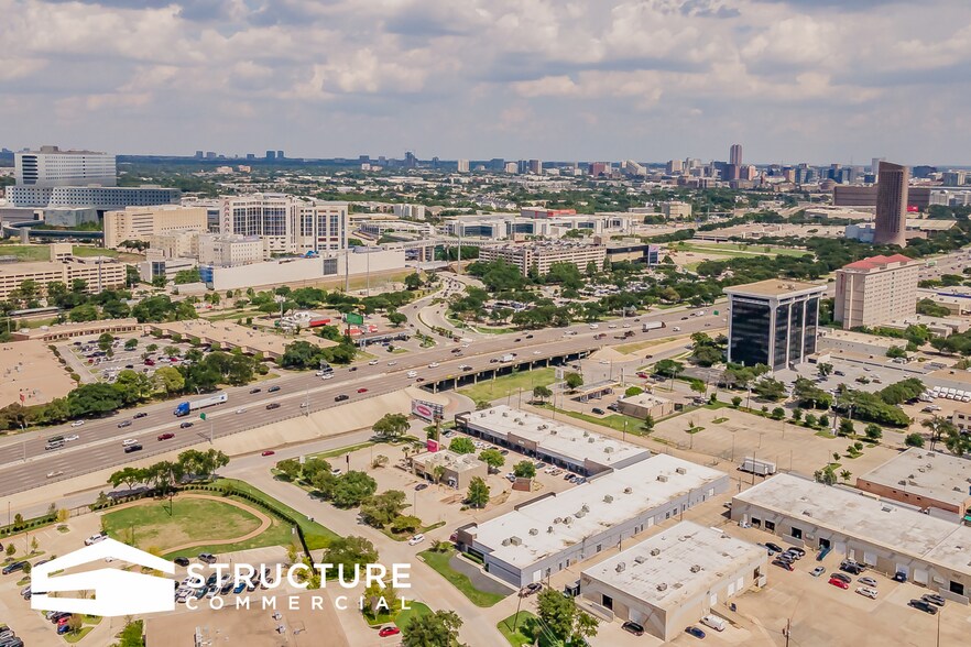 More Photos Of 2629 N Stemmons Fwy, Dallas Unknown For Lease