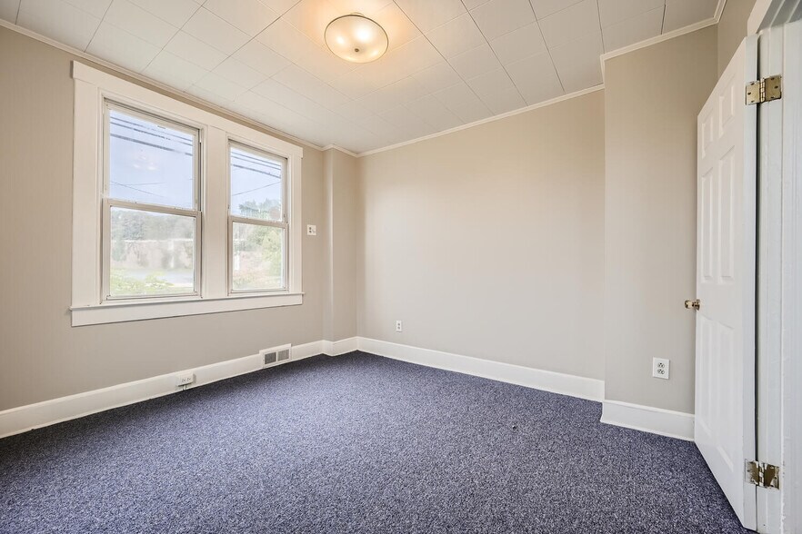 More Photos Of 1805 E Joppa Rd, Towson Office For Sale