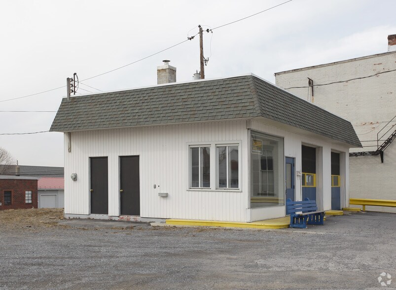 More Photos Of 114 E Allegheny St, Martinsburg General Retail For Sale