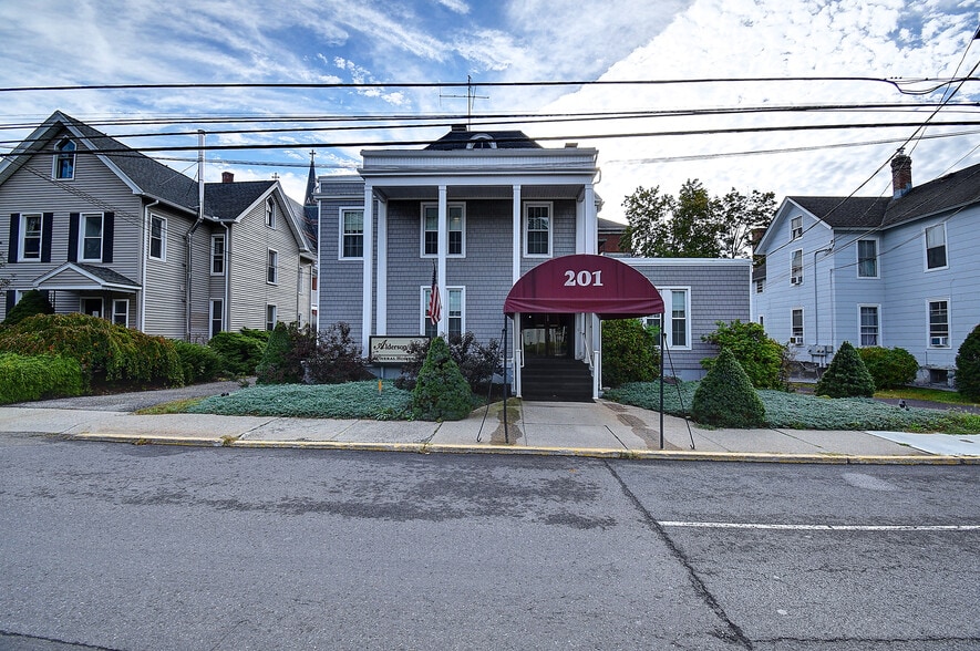 Primary Photo Of 201 Meadow St, Naugatuck Office For Sale