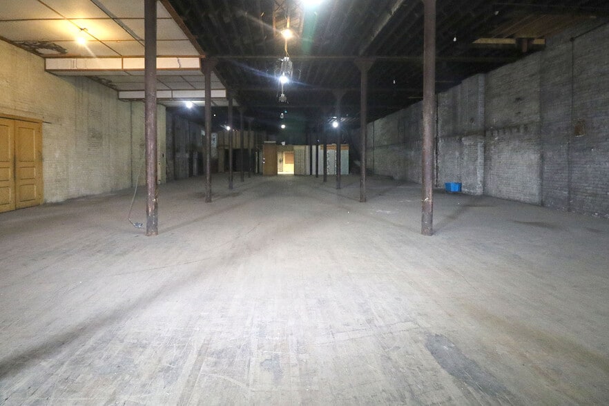 More Photos Of 312 N 7th St, Steubenville Warehouse For Sale