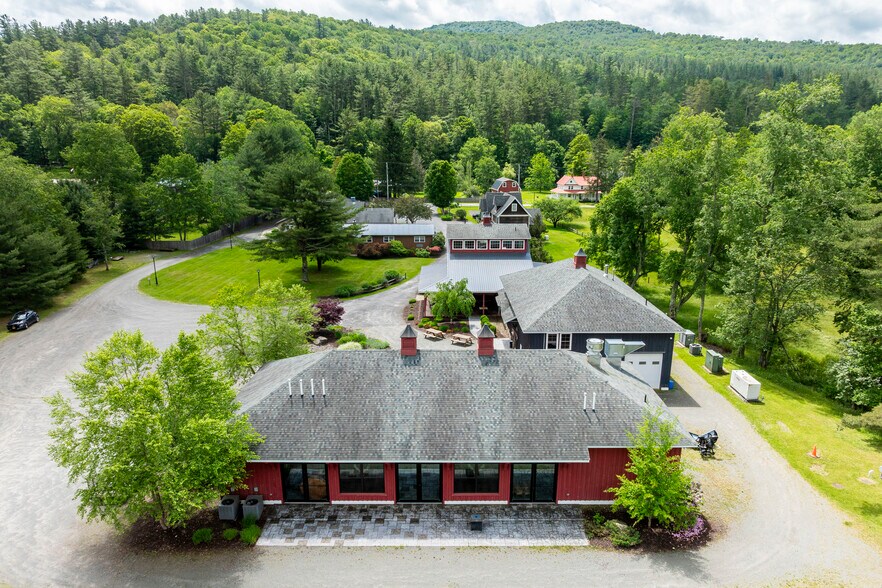 More Photos Of 1471 Denning Rd, Claryville Restaurant For Sale