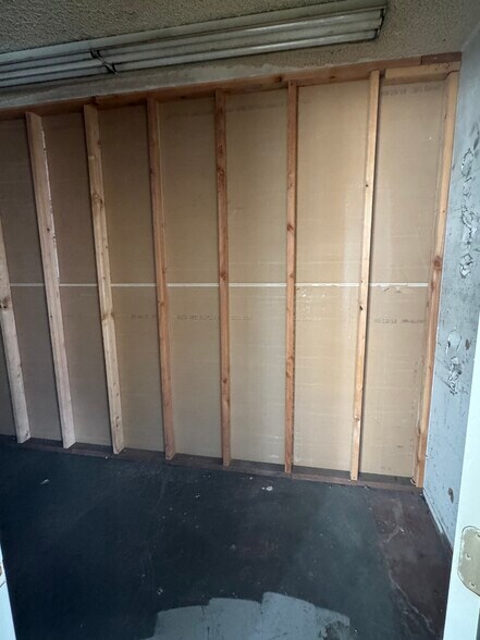 More Photos Of 1117-1121 Broadway, El Cajon Auto Repair For Lease
