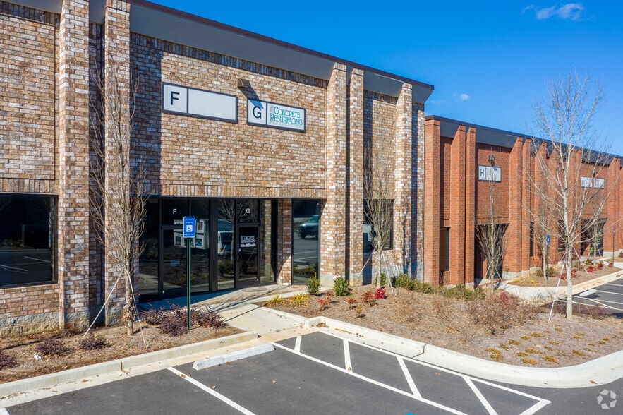 More Photos Of 2410 Satellite Blvd, Buford Warehouse For Lease