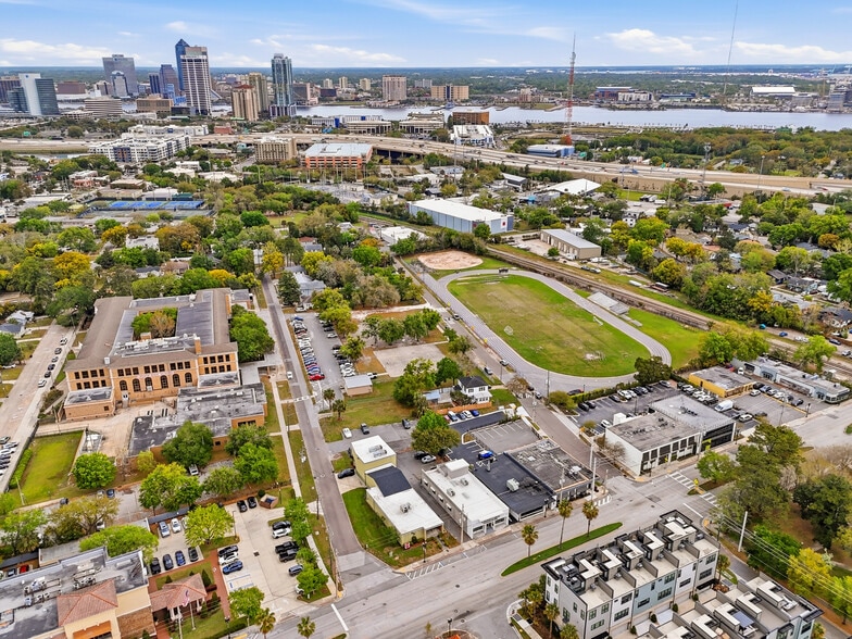More Photos Of 1611 Atlantic Blvd, Jacksonville Storefront Retail Office For Sale