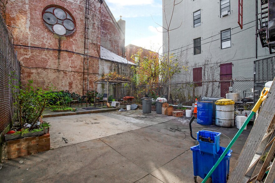 More Photos Of 756 Grand St, Brooklyn Apartments For Lease
