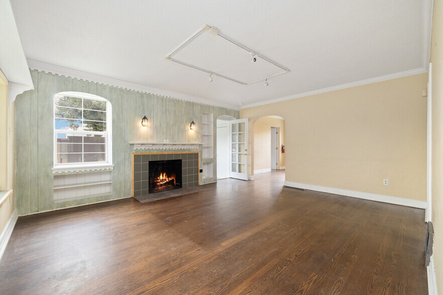 More Photos Of 1875 Wadsworth Blvd, Lakewood Office For Sale