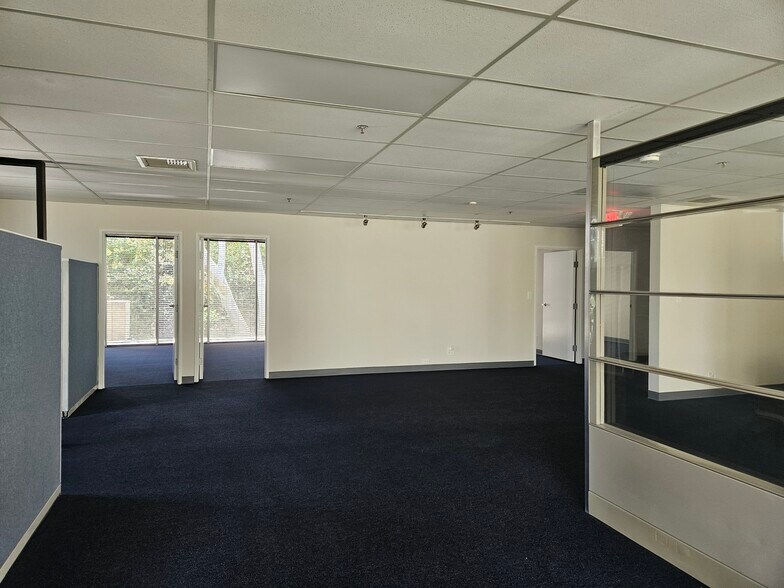 More Photos Of 1517 Fair Oaks Ave, South Pasadena Office For Lease