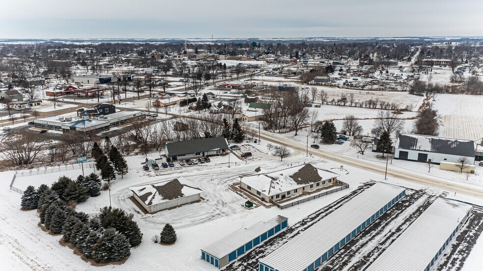 More Photos Of 202 5th St SE, Kasson Flex For Sale