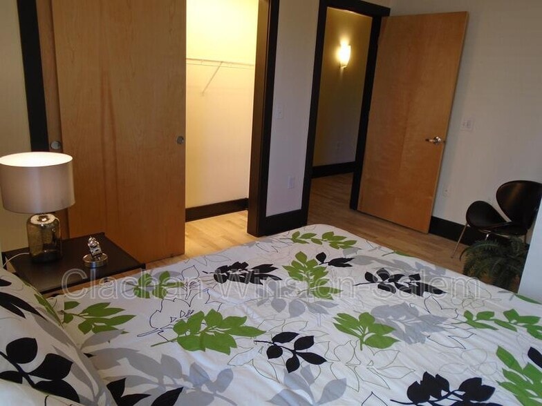 More Photos Of 50 W 4th St, Winston-Salem Apartments For Lease
