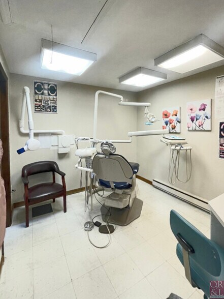 More Photos Of 107 Main St, Hebron Medical For Sale