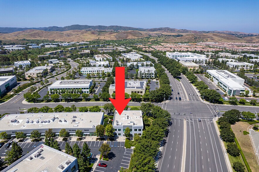 More Photos Of 9205 Research Dr, Irvine Loft Creative Space For Sale